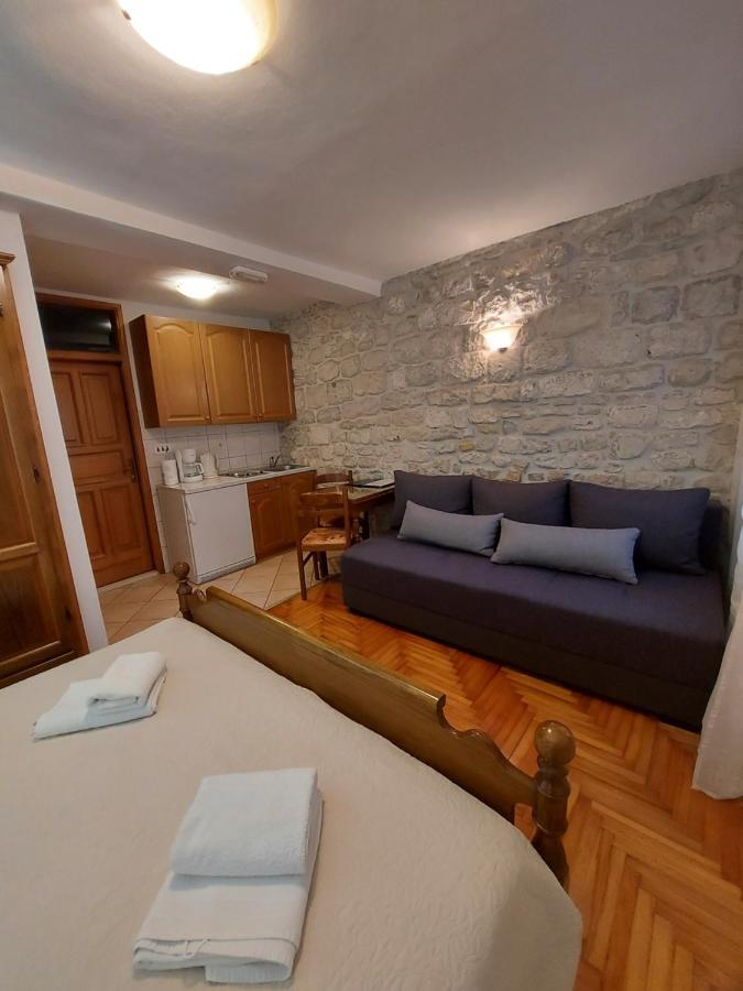 Palace Stafileo Trogir Eksteriør bilde